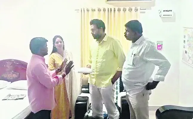 కూటమిలో సమస్యలు చిన్నవే