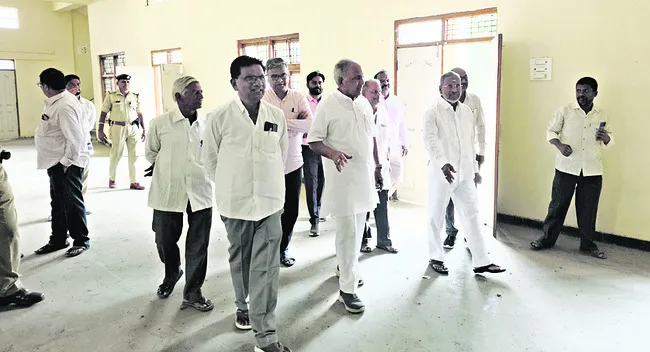 కర్ణాటక సంఘానికి నూతన భవనం నిర్మిస్తాం