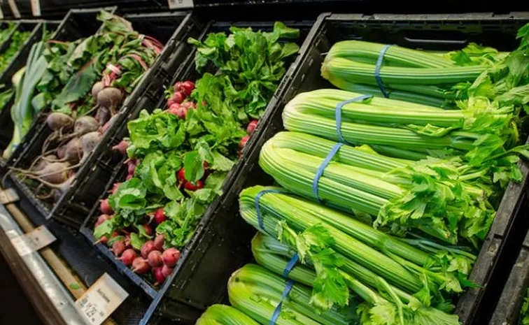 Without Refrigeration This Box Will Keep Veggies Fresh for Two Days