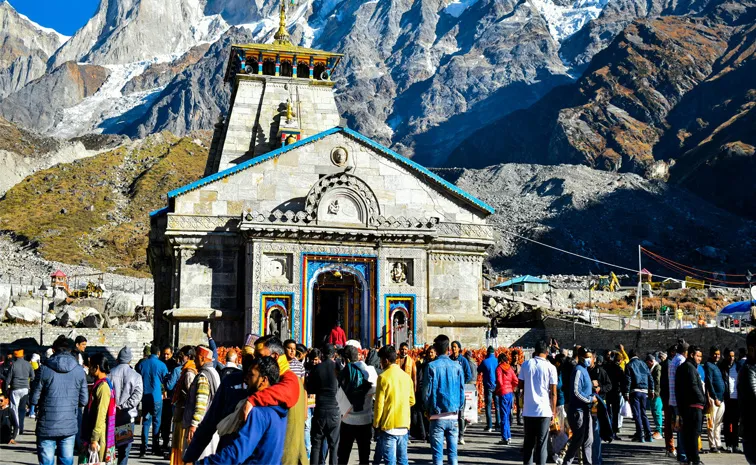 Reels has Been Completely Banned in the Kedarnath Temple