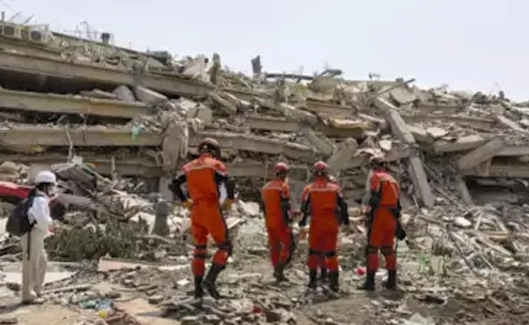 Myanmar earthquake death toll climbs to over 2700