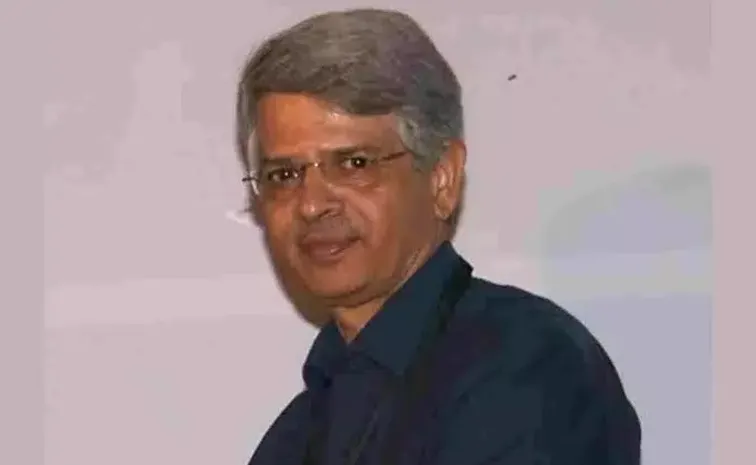 Well known neurosurgeon Shirish Valsangkar ends lifes in Solapur