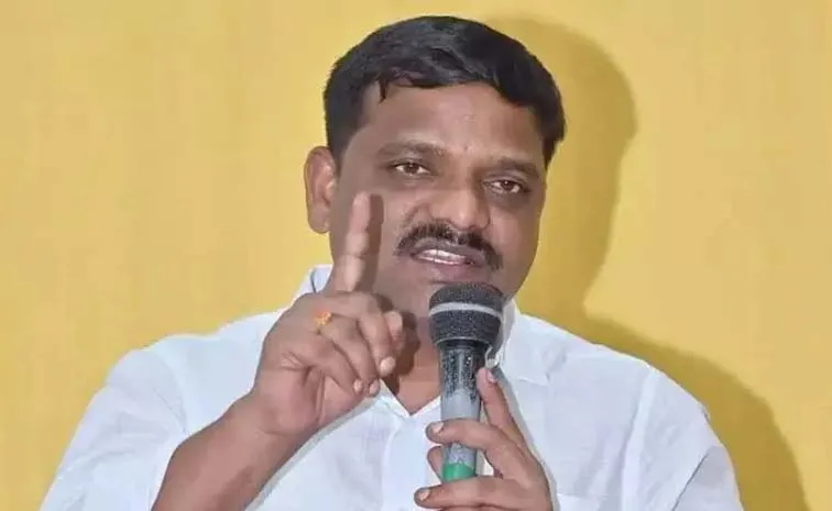 Telangana Fishermen Corporation Chairman Mettu Sai Kumar Fire On Teenmaar Mallanna