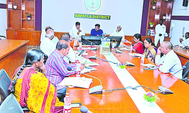లే అవుట్ల క్రమబద్ధీకరణ