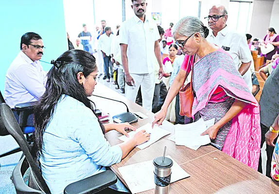 సీనియ