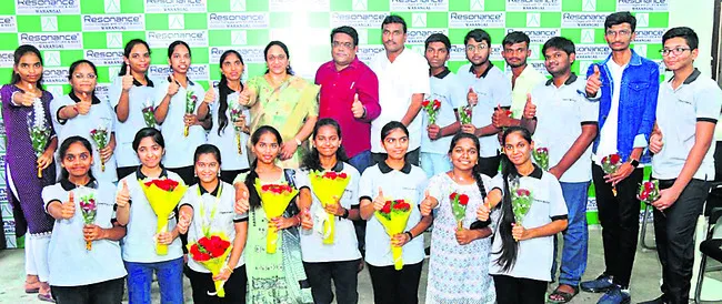 ఇంటర్మీడియట్లో ‘రెజోనెన్స్’ సత్తా