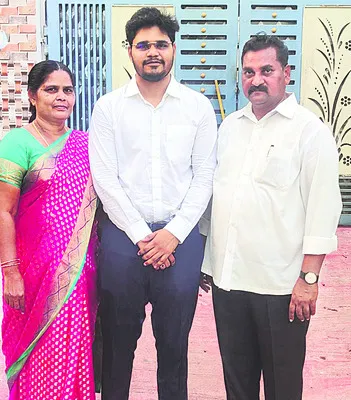 కష్టపడ్డారు.. కలలు నెరవేర్చుకున్నారు