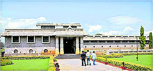 రమణీయ