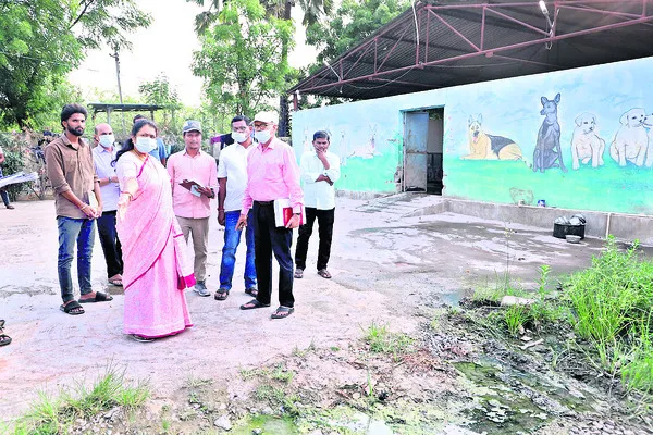 డాగ్ షెడ్ పనులు పూర్తి చేయండి: మేయర్ సుధారాణి