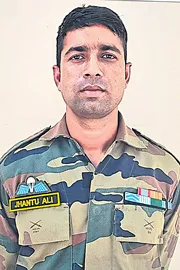 Army soldier killed in encounter in Jammu Kashmir Udhampur4