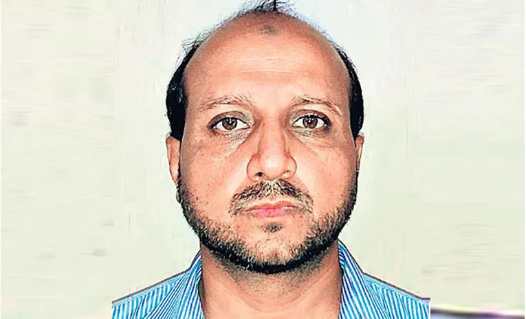 Pakistani Mohammad Usman Ikram In Hyderabad