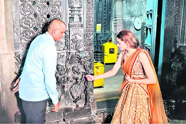 రామప్ప కార్వింగ్స్‌ బ్యూటిఫుల్‌ 
