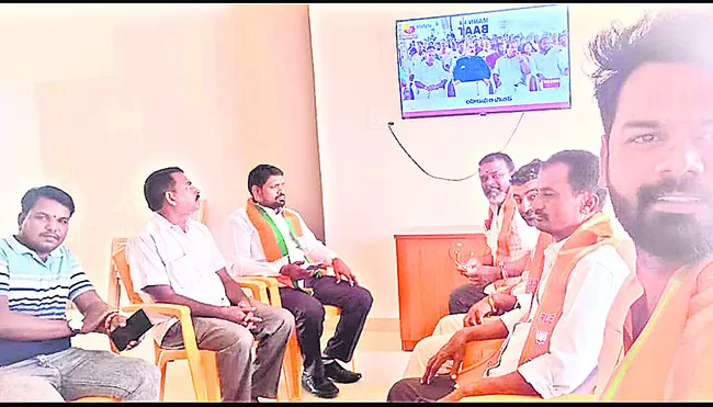 దేశ ప్రగతికే ప్రధాని ‘మన్కీ బాత్’