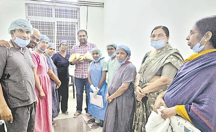Peddapalli Collector wife delivers boy at government hospital
