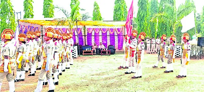 ఘనంగా