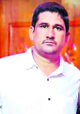 కారు ఢీకొన్న ఘటనలో బాధితుడి మృతి