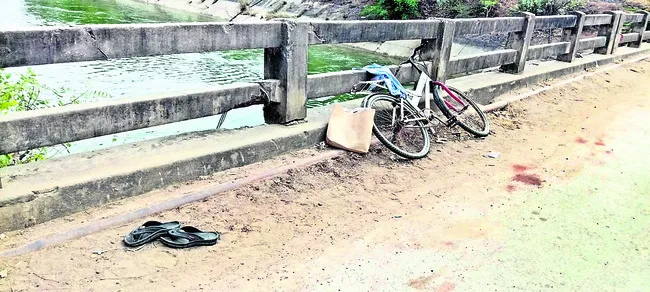 ఎస్సారెస్పీ కెనాల్లో వ్యక్తి గల్లంతు