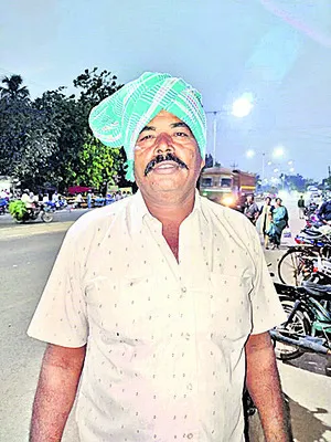 రైతులకు నష్టం రాకుండా చూడాలి