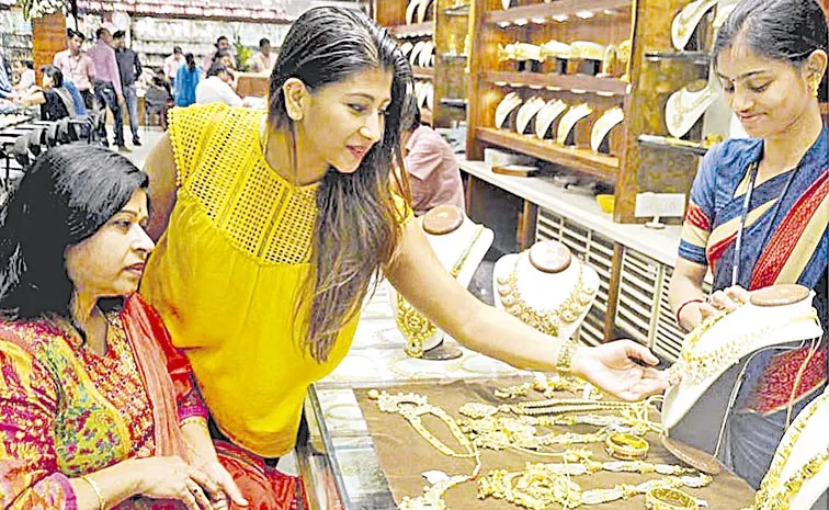 Jewellery Sales On Akshaya Tritiya May Touch Rs 16000 Crore Despite Mixed Trends
