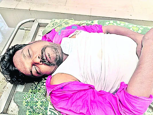 అప్పుల బాధతో వ్యక్తి ఆత్మహత్య