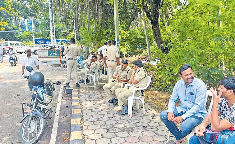Public entry restricted on 400 acre Kancha Gachibowli till April 16: Telangana