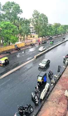 లోకాయ