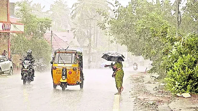 అకాల వర్షం తాండవం