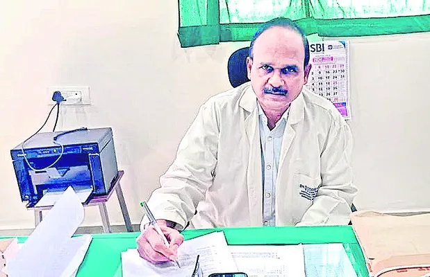 రెన్యువల్ చేస్తేనే విధుల్లో కొనసాగిస్తాం ..
