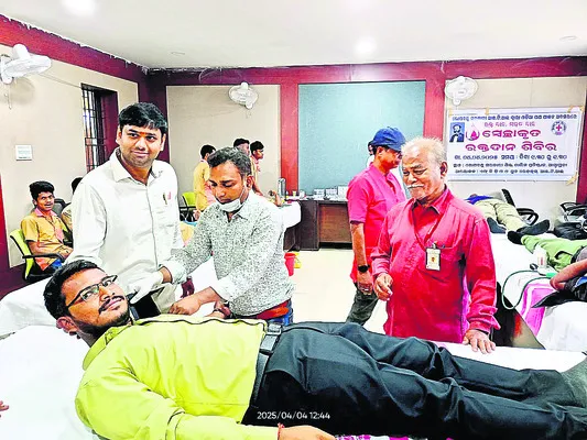 రక్తదానంతో ప్రాణదానం