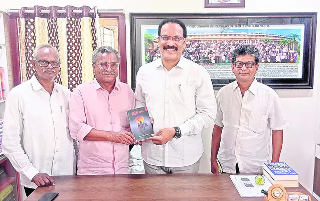 కథలు అభ్యుదయ భావాలకు ప్రతీకలు