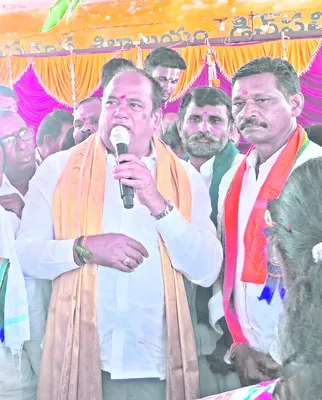 సీఎంను డిచ్పల్లి ఖిల్లాకు తీసుకొస్తా..