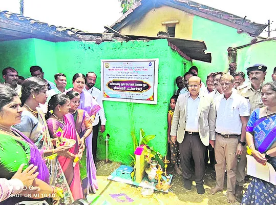 నీటిని పొదుపుగా వాడుకోండి