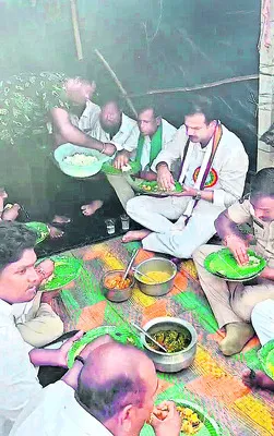 రాజ్యాంగంపై అవగాహన కల్పించాలి