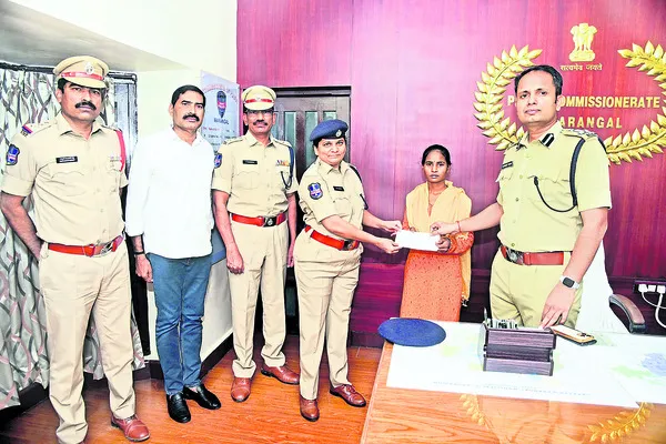 మావోయిస్టులు అజ్ఞాతం వీడాలి