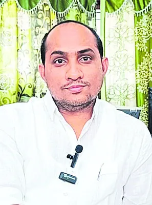 ఆరోగ్యశ్రీ ట్రస్టు ప్రైవేటీకరణ మానుకోవాలి