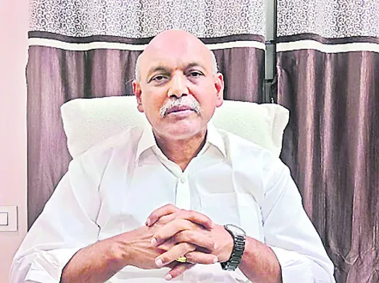 గ్రాసిమ్ నుంచి ముడుపుల కోసమే..
