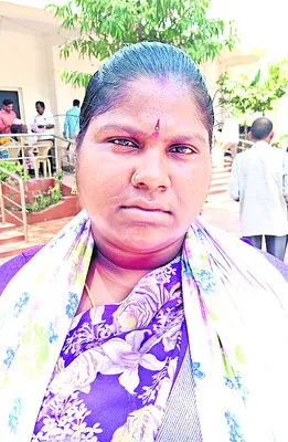 స్వరూపకు న్యాయం జరిగేదెప్పుడో..?