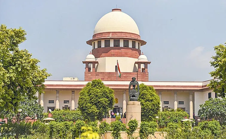Supreme Court questions govt lawyer in Kakani Govardhan Reddy case