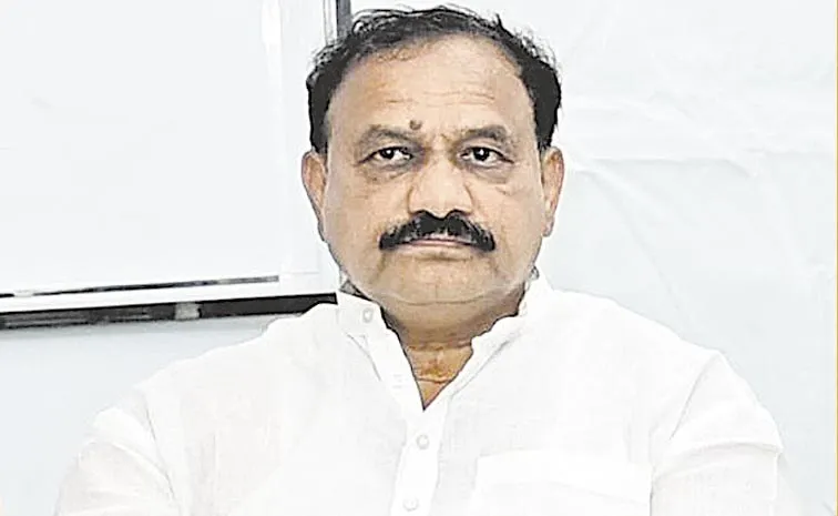Mahesh Kumar Goud Comments On Kishan Reddy and Bandi Sanjay Kumar