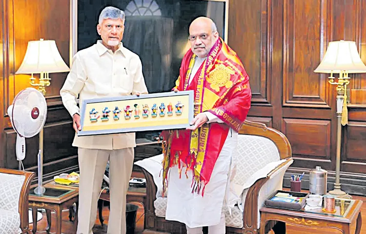 Chandrababu Naidu holds series of meetings with Union ministers in Delhi
