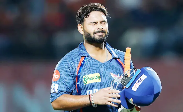 Rishabh Hasnt Been Smiling Laughing: Cricket Great Notices Worrying Trend