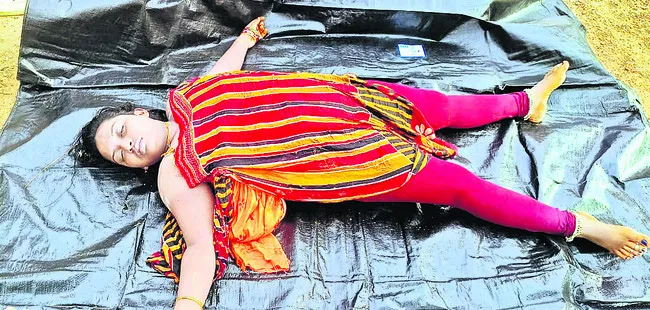 married woman ends life in SPSR Nellore