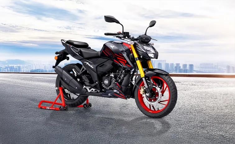 TVS launched the 2025 Apache RTR 200 4V
