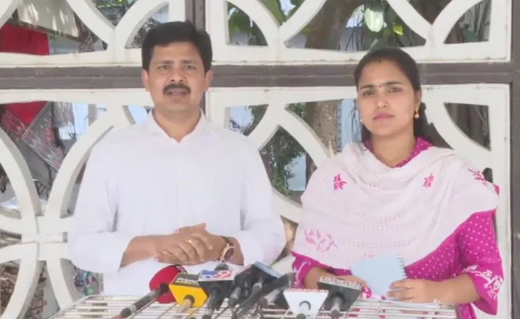 YSRCP MP Gurumurthy Slams On AP Govt