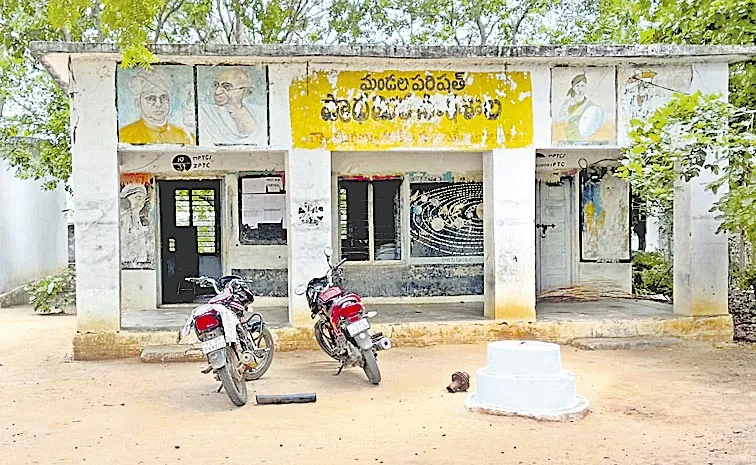 Government schools decline in Telangana