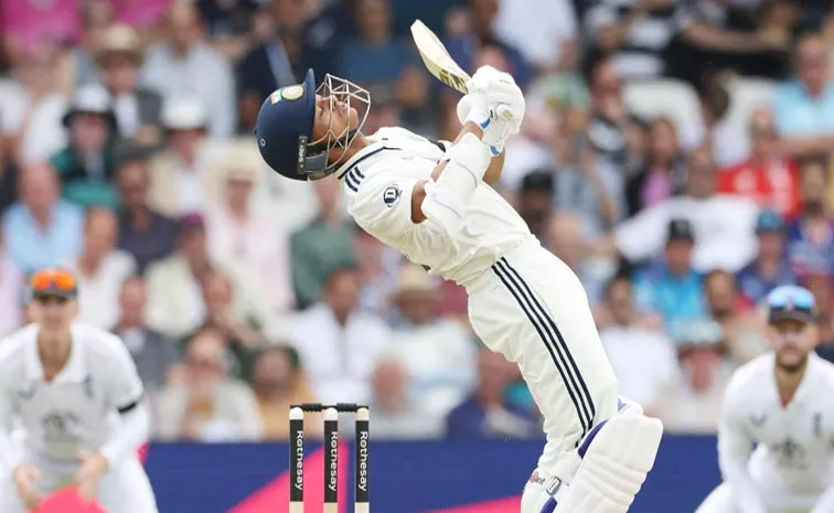 Leave Him Alone: Sanjay Manjrekar Faces Criticism While Praising Jaiswal Rahul