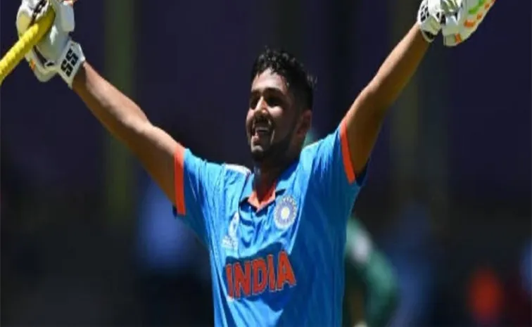 Musheer Khan Slammed Century In England Against Notts 2nd 11 Team