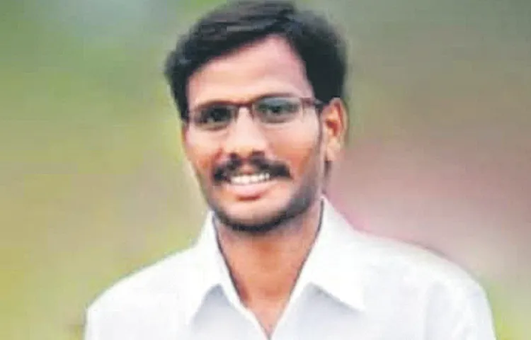 Government employee committed dead