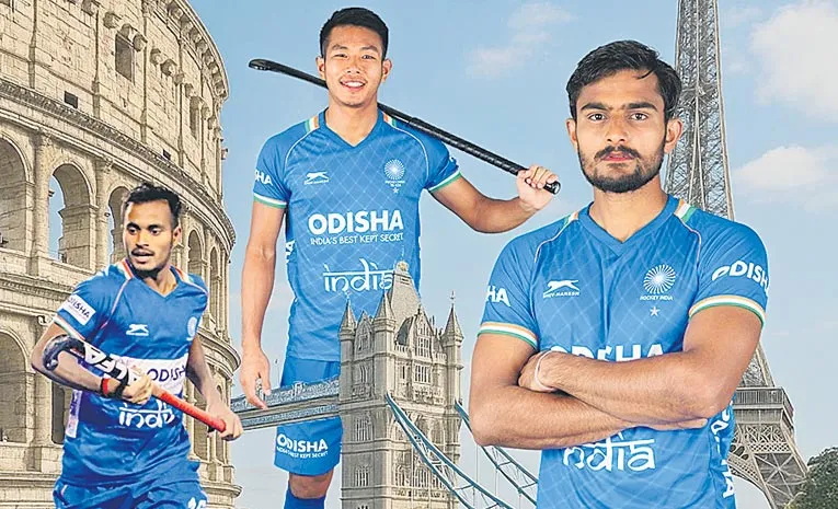 Two players from the Pro League squad Sanjay and Rajinder Singh