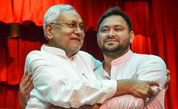 Modijis Photo in JDU Office Tejashwi Yadav Mocks Nitish Kumar